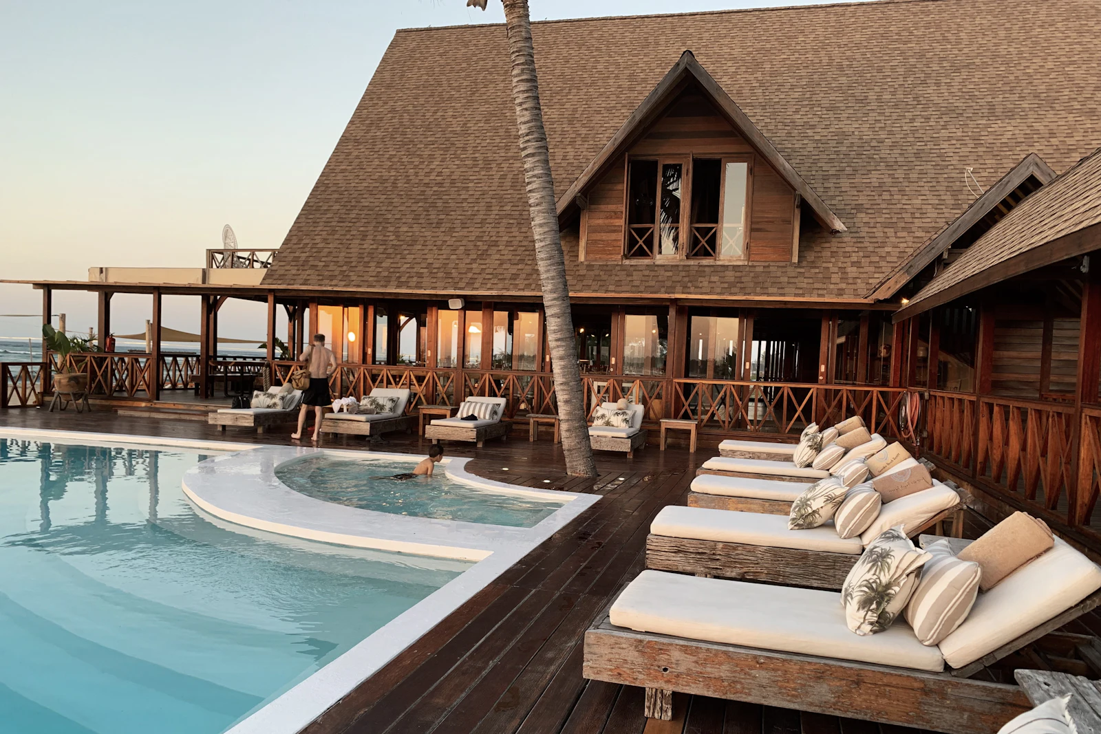 Jacuzzi, Spa & Plunge Pools by Pool Exotica, Pune